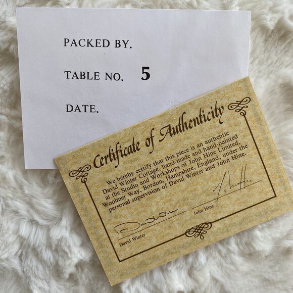 David Winter Cottages Fisherman’s Wharf 1983 Figurine Hand Painted With Box - Picture 6 of 8